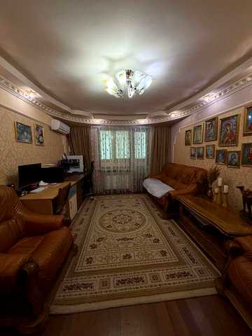 3-кімнатна 64,4 м² • енергонезалежна • сонячні панелі • 2 гаражі