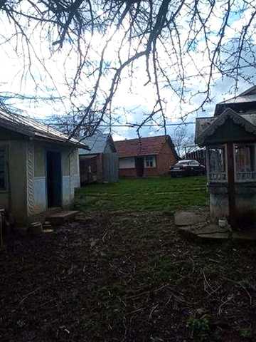Здам в оренду хату в селі землі під обробки