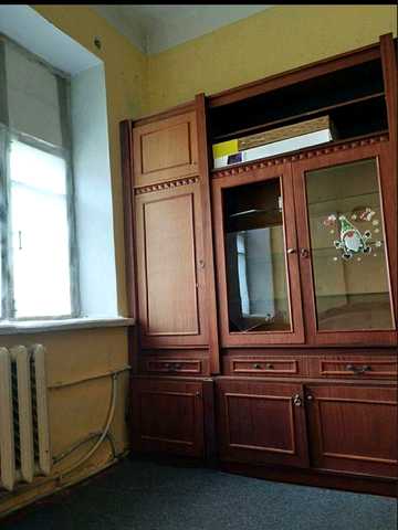 Продам  3 х комн.кварт в р- не Грушевського ,Вартових неба