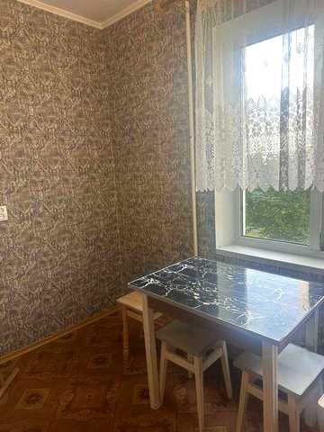 Оренда 2 к.квартири на вул.Срібнокільська,5 хв.метро Позняки!