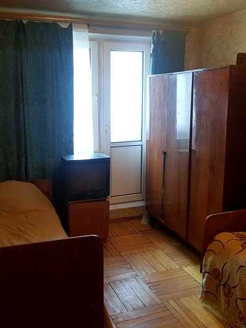 Сдам свою комнату в 3-х ком.квартире м.Студентческая на Салтовке