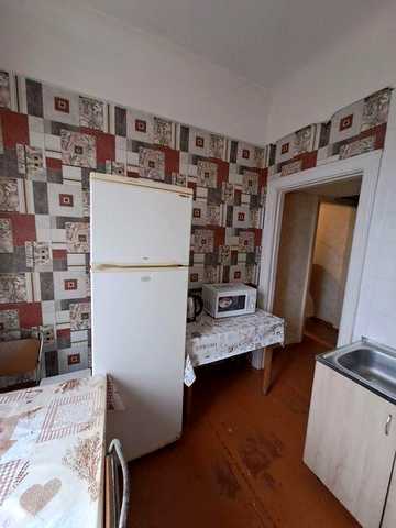 Оренда  2х кімнатна квартира по вул.Гурова
