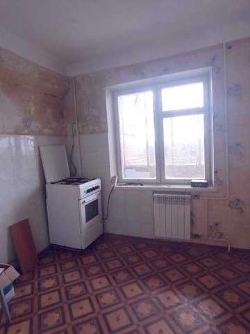 Мілютенка 44 Без меблів Газ!