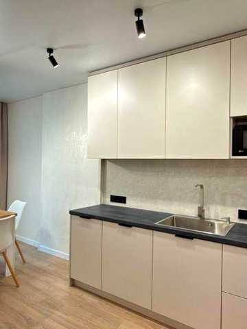 Оренда 1.5к квартири в жк з басейном Manhattan UP