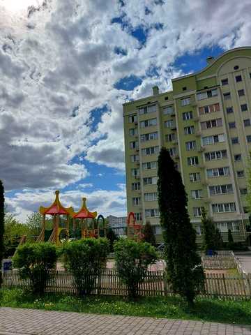 Продам укомплектовану однокімнатну квартиру в ЖК " Первоцвіт " ЖК "Первоцвіт"