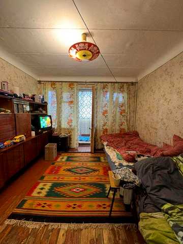 Продам 1-кімнатну на Зигіна  38м2