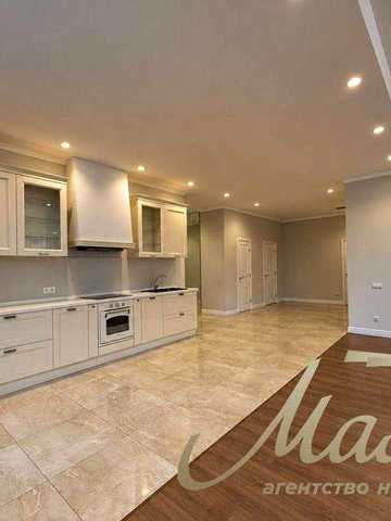 Оренда 3-кімнатної квартири 150 м² у ЖК Botanic House (Ботанік Хаус) Печерськ, вул. Болсуновська, 23