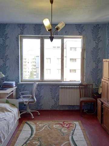 Продаж 3к квартири 69 кв. м на проспекті Оболонський 34