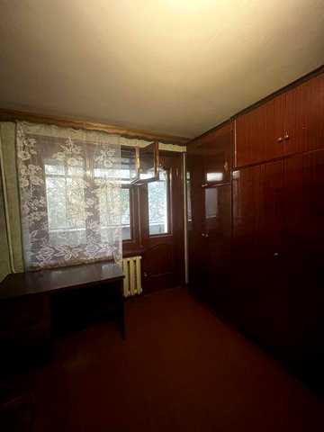 Здам 1 кімнатну, укомплектована, 3 поверх, ВІЛЬНА