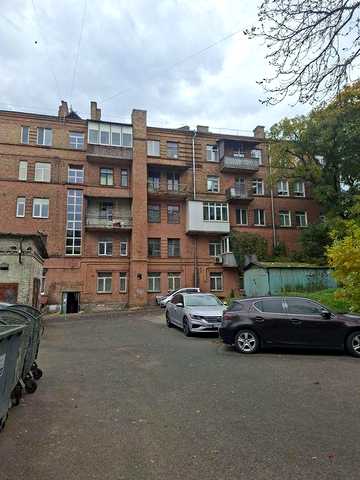 Перспективна 2кім «сталінка» (62.1 м²) під ремонт — Куренівка, вул. Копилівська, 2А