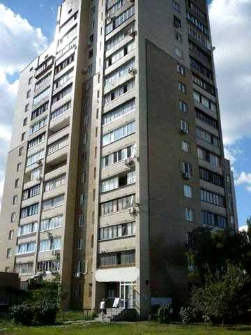 ОБОЛОНЬ ст. метро Героїв Дніпра Оболонський проспект, 49