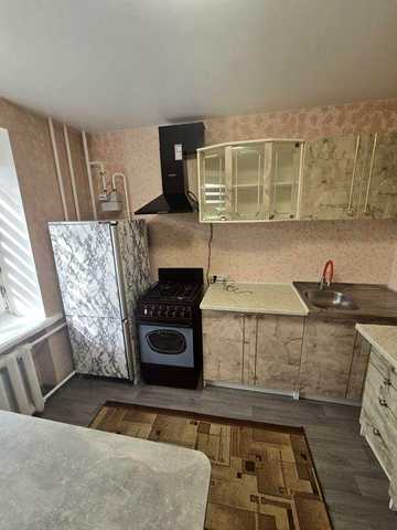 Сдам 1ю квартиру на Красном Камне