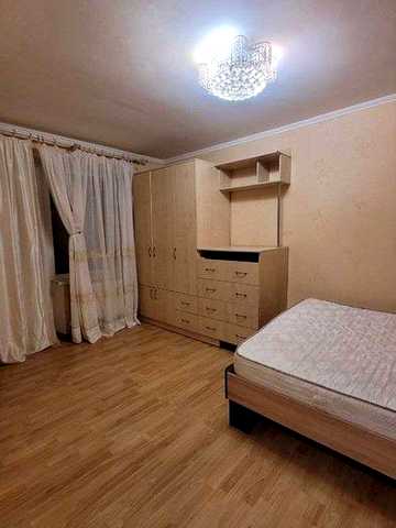 Оренда 1 но кімнатної квартири по вул.Симиренка