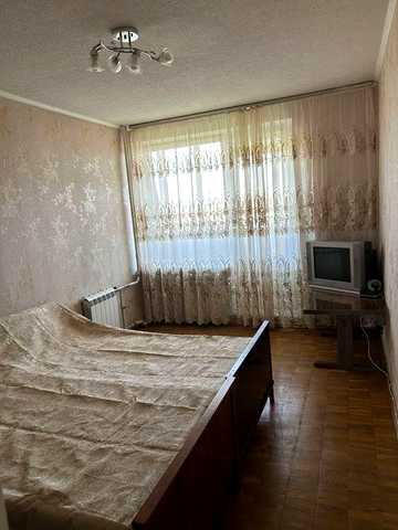 Оренда 3кім.квартира,ст.м.Чернігівська ,вул .Братиславська  2.