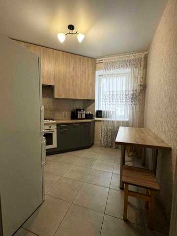 продаж 1-к. квартири 34,2м з ремонтом та меблями, вул.Шептицького