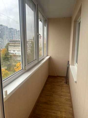 Власник здам квартиру 15 хв пішки м.Житомирська
