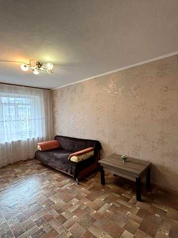 Здам двокімнатну квартиру центр