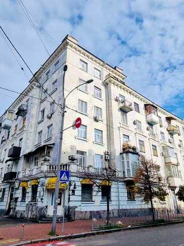 Долгосрочная аренда 2 комн.квартирі 73 кв.м. на Подоле,ул.Братская 10