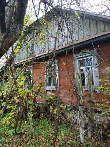 Продаж будинку та земельної ділянки у селі Купеч (Житомирська обл.)