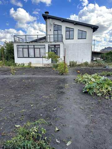 Продаж власного будинку КМ «Межиріччя» 360 м2 , та гостьовий будинок 27 м2 18 соток