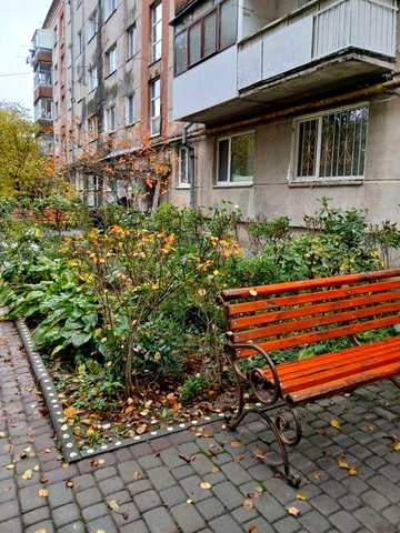 оренда 2к.кв.на Вишеньці,проп.Космонавтів