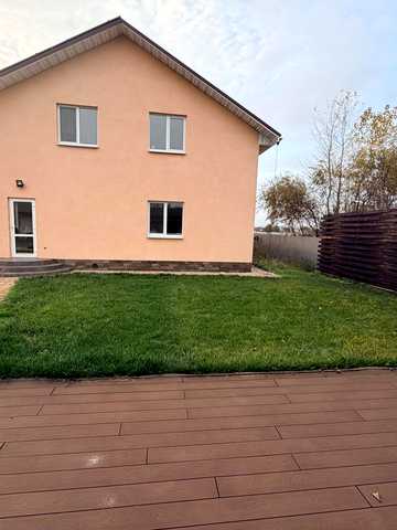 None 1700 USD