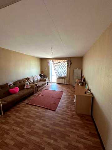 Продам 2-х кімнату квартиру 75,9кв.м. Вул. Соборна 11