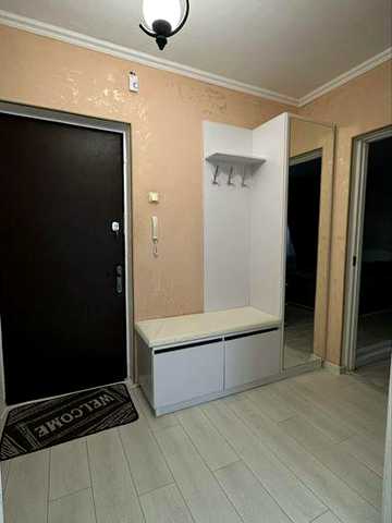 Оренда 2кім.(56м2) 15,000грн.+ТОРГ Мінський масив  вул.Автозоводська 81