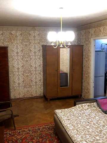 Довгострокова оренда 2к Квартира Ньютона вулиця