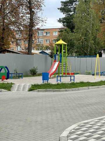 продам 2 кім.квартиру в центрі міста ЖК "Рів'єра"