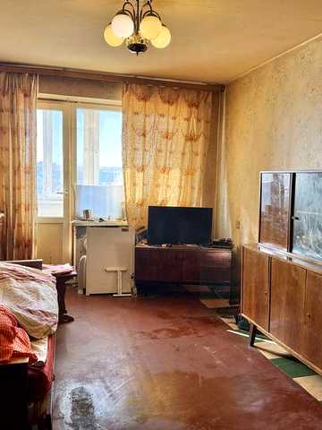 Продам 1 ком квартиру ж/м Покровский