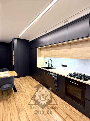 Оренда СУЧАСНОЇ кв 45 m² ЖК «AVALON» пр. Чорновола / Замарстинівська. + ВЕЛИКА ТЕРАСА. ГАРДЕРОБ. До центру 10 хв пішки