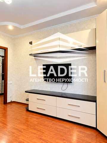 Продаж 1к Квартира Анатолія Бортняка вулиця ЖК Микрорайон Подолье