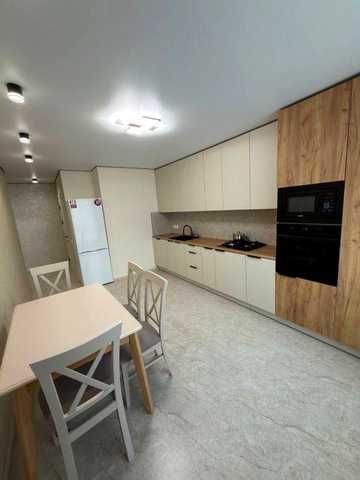 оренда 2к в затишному районі IQ house