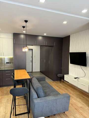 Здається чудова 1-кімнатна квартира в закритому ЖК «Комфорт Таун»