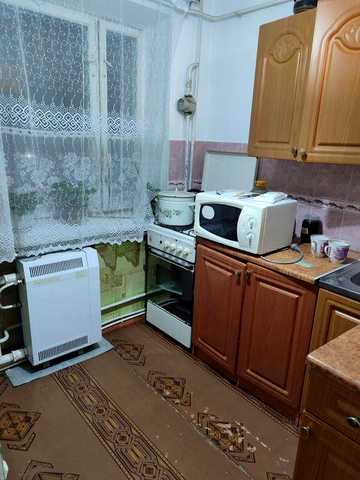 продаж 2 -х кімнатної квартири м . Славута