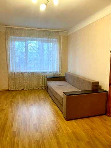 Здам 1 кімнатну квартиру по вул.Відінська - 9000 + КП