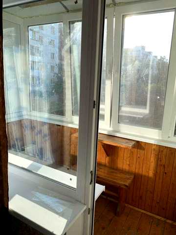 СВОБОДНА Квартира 1 кIмнатна