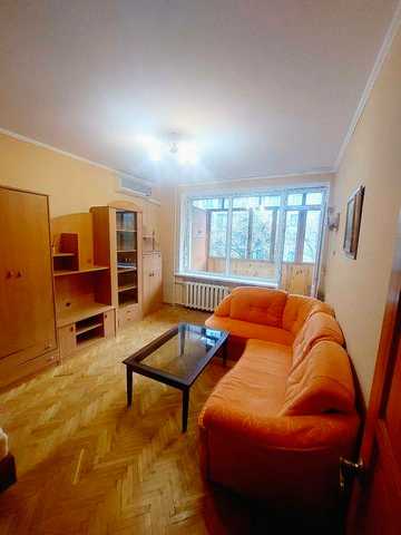 Сдам 1-но комн.квартиру по ул.В.Тютюнника 22-26, центр, М.Палац Украина
