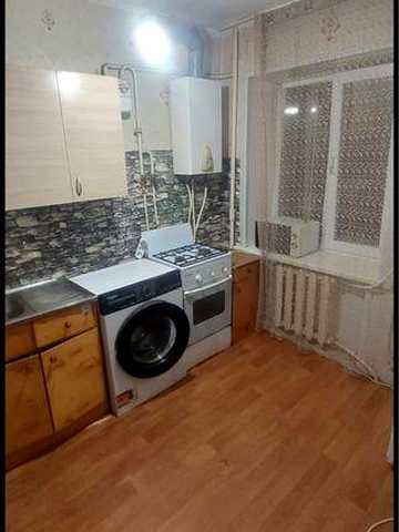 Здаеться 1 кімнатна квартира в центрі