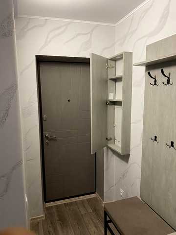 None 32000 USD