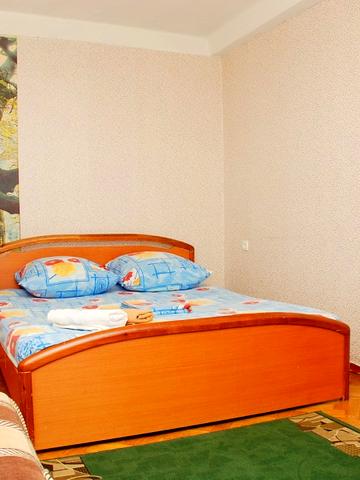 Квартира возле станции метро Дружбы Народов