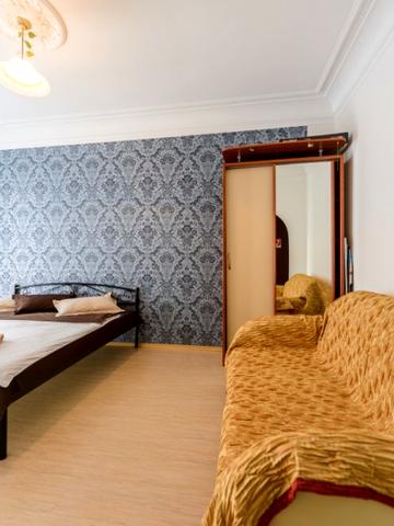 Апартаменты возле ботанического сада на метро Университет