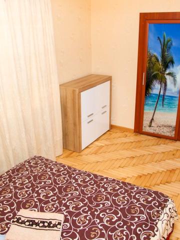 Уютная квартира в центре. Мединститут. Козак-Палац