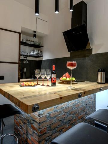 Три квартала до Оперного театра - тихий лофт