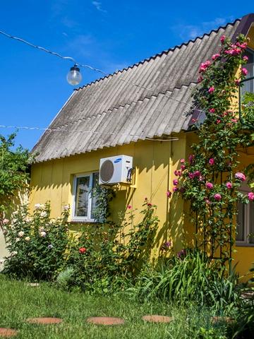 Домик у моря