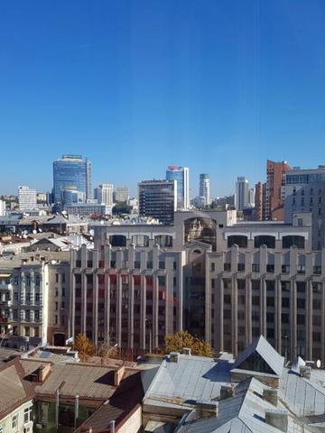 Royal Tower - площадь Льва Толстого - видовая квартира во французском стиле