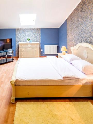 Мансарда с двумя раздельными спальнями