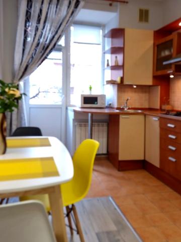 Яркая квартира на Подоле