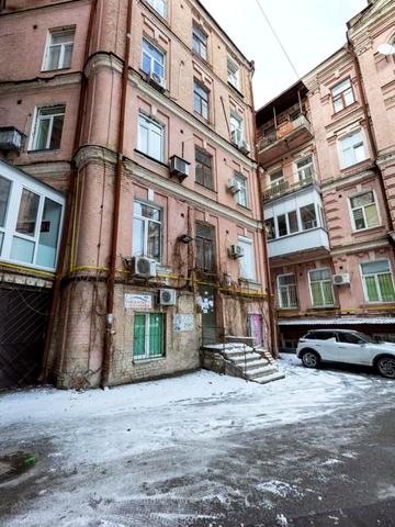 Квартира студио на Майдане